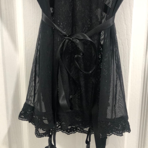 Black lace and mesh teddy with rhinestones 32B - Picture 5 of 8